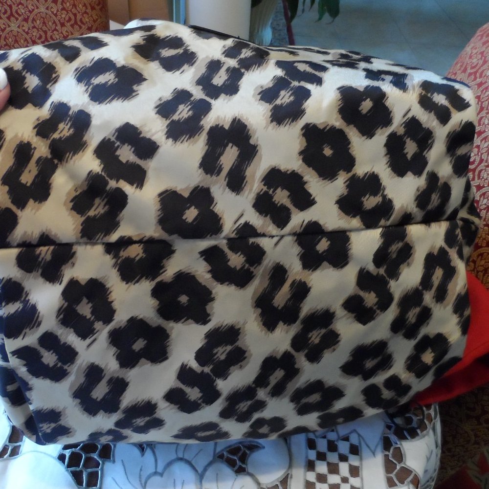 Red Valentino Leopard Print Beige/Black Tote Bag w/Leather Trim - Picture 7 of 16
